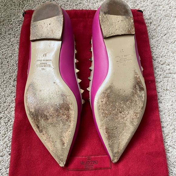 Hot pink Valentino Rockstud Flats. Size 37 - Picture 5 of 5